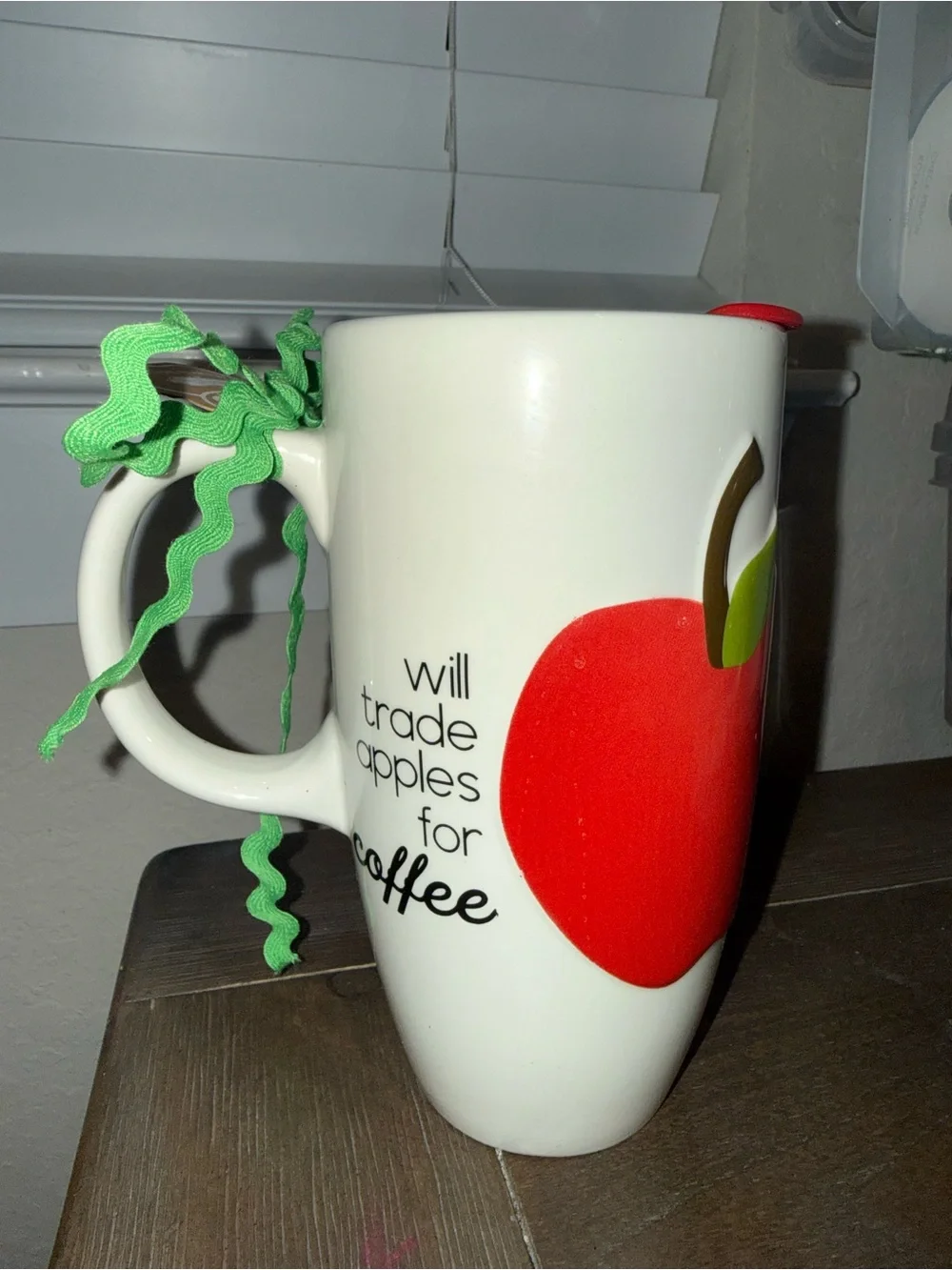 Mud Pie White Mug with Red Apple and Green Accents